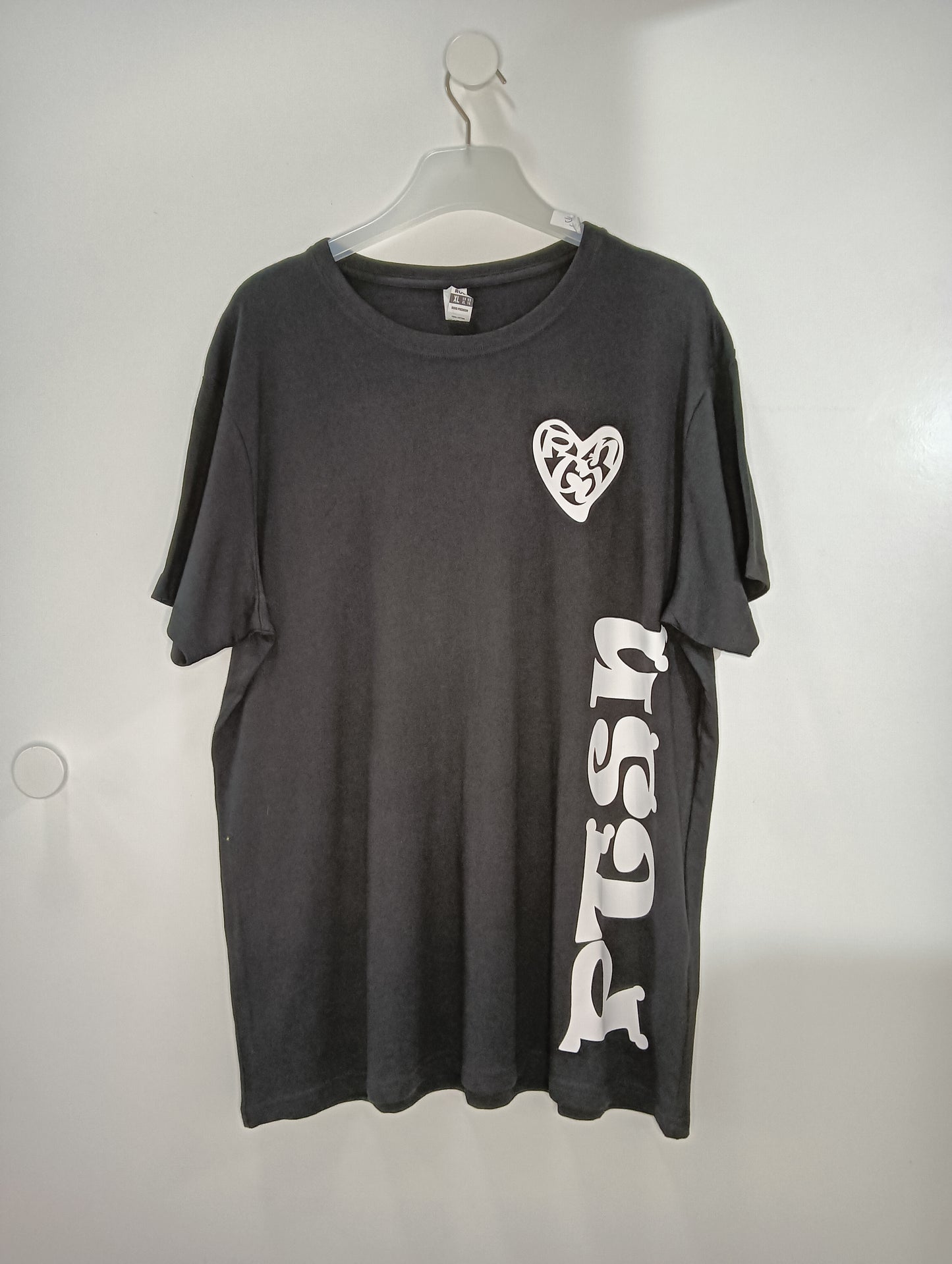 Camiseta Karin Dance Yeah Negra