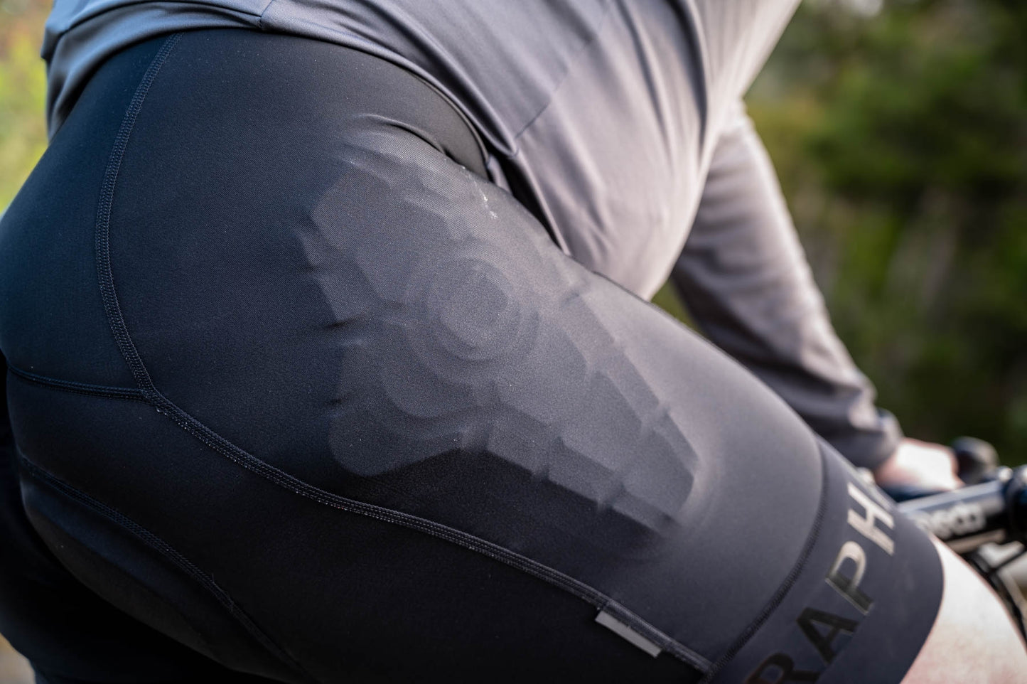 G-Form Slip In Hip